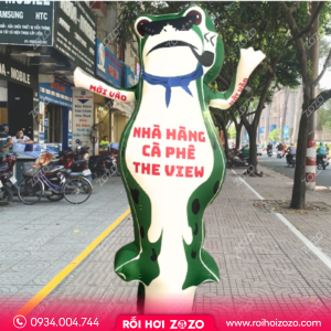 RỐI HƠI VẪY TAY CHÚ ẾCH XANH