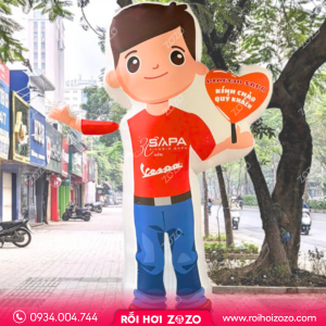 RỐI HƠI VẪY TAY CỬA HÀNG XE VESPA